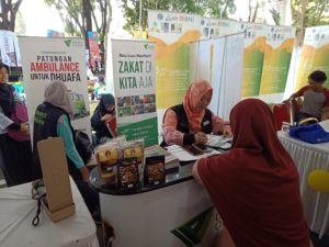 Read more about the article Dompet Dhuafa Jabar Sosialisasikan Zakat di Event ITB Fun Run 5 K 2019