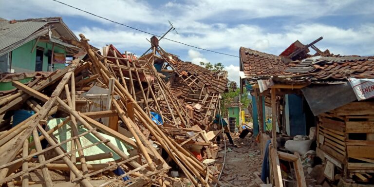 Read more about the article Cianjur Harus Pulih, Dompet Dhuafa Jabar Kerahkan Tim Kemanusiaan Atasi Dampak Gempa