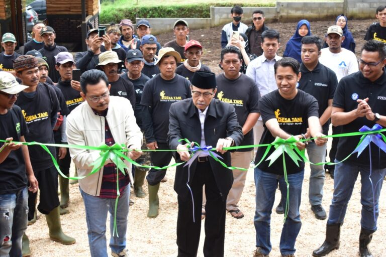 Read more about the article YBM BRILiaN Regional Office Bandung Resmikan Program kolaborasi Desa Tani Dompet Dhuafa Jabar