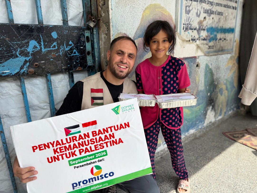 Dompet Dhuafa Jabar Bersama PT Promisco Sinergi Indonesia Salurkan 700 Porsi Makanan Siap Saji untuk Warga Gaza